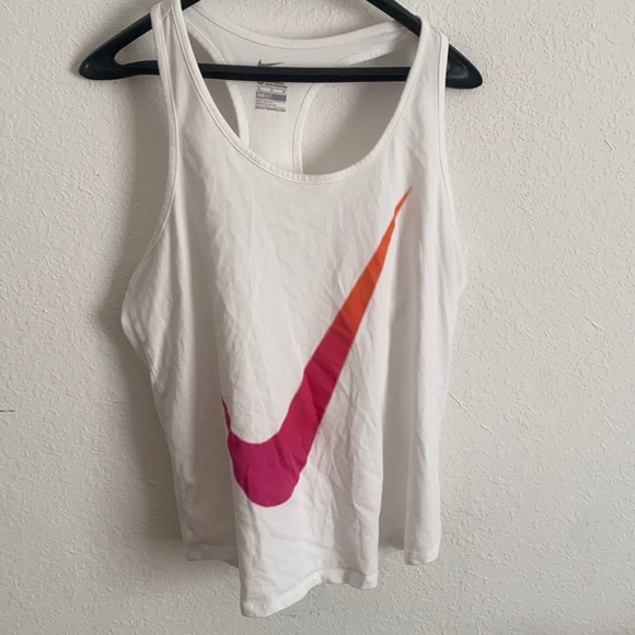 Nike Tops - Nike tank top xl